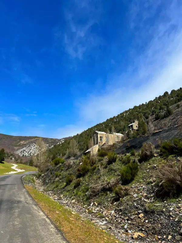 las-10-rutas-mas-bonitas-de-palencia-roblon-monasterio-velilla-del-rio-carrion