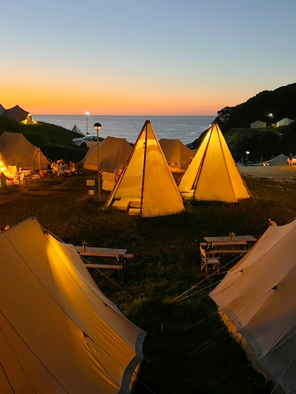 10 Planes imprescindibles en Cantabria: los mejores Lugares y Actividades 12 planes-imprescindibles-en-cantabria-espana-camping-kampaoh-las-arenas-2