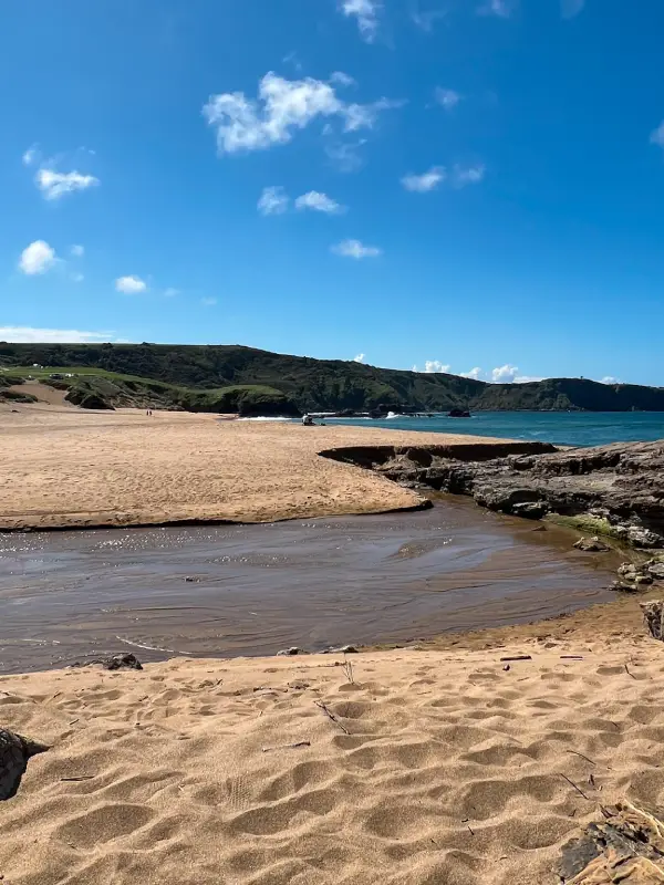 Imprescindibles-occidente-de-asturias-playa-verdicio-cabo-penas