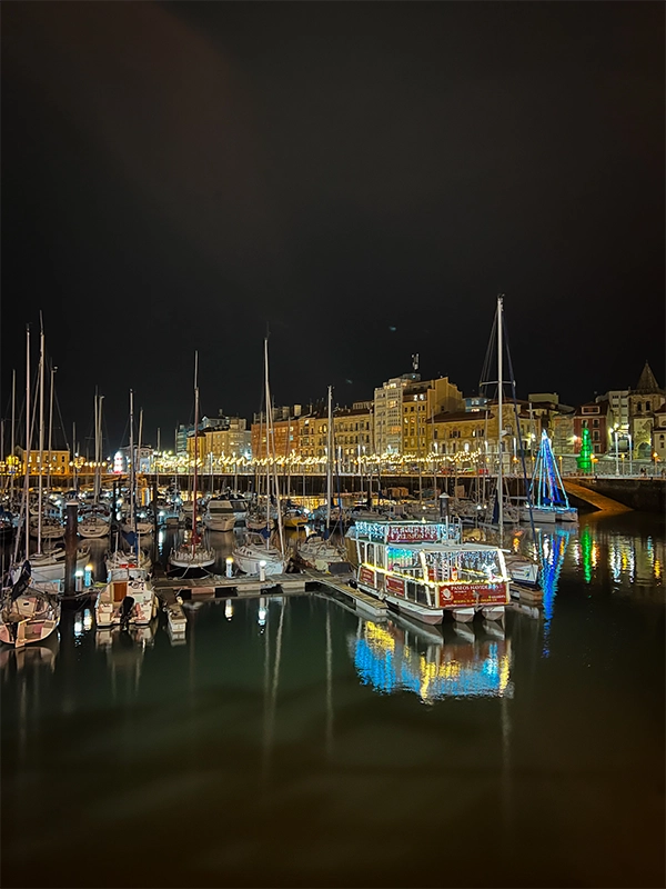 que-hacer-en-gijon-en-navidad-puerto-deportivo