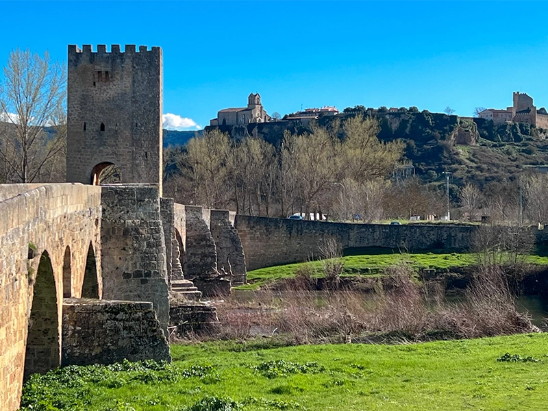 pueblos-mas-bonitos-del-norte-de-burgos-frias-puente-medieval-portada