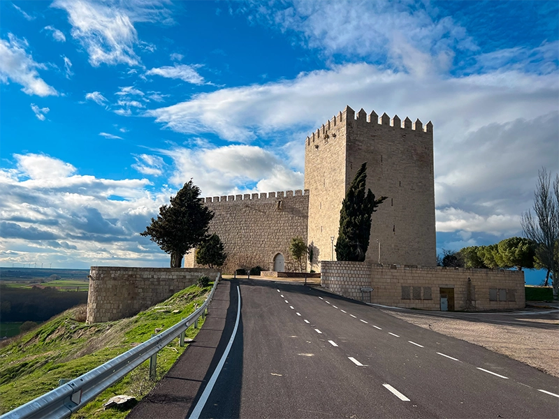 castillos-de-palencia-castillo-monzon-campos-portada